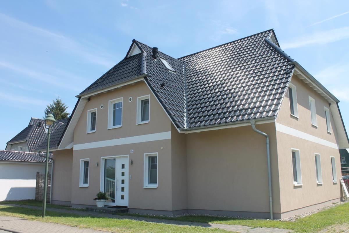 Ferienwohnung Asia In Born Exterior photo